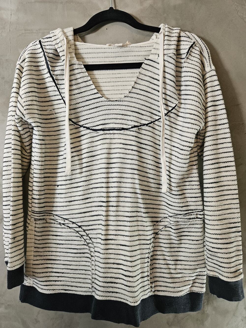 Lovestitch Women's Striped Pullover Hoodie Drawstring Pockets Cream/Black S